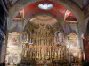 Saint-Jean-de-Luz - Intérieur de l'église Saint-Jean-Baptiste : maître-autel et retable baroque en bois doré du choeur