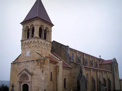 Saint-Julien-de-Jonzy church