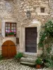 Saint-Marcel - Entrance to a stone house