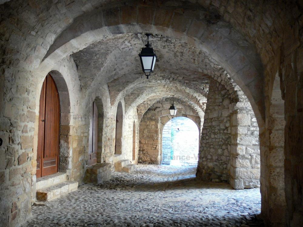 Photos SaintMartindeLondres Guide Tourisme & Vacances