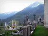 Saint-Paul-sur-Ubaye - Cimetière avec vue sur les montagnes
