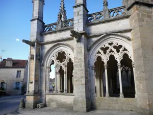 Saint-Père church - Porch of the Notre-Dame church