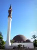 Saint-Pierre - Attâyab-ul-Massâdid mosque and its minaret