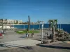 Saint-Raphaël - Promenade ornée de palmiers avec vue sur la mer méditerranée