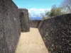 Les Saintes - Grachten en wallen van Fort Napoleon