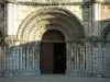 Santos - Abbaye-aux-Dames: portal da igreja da abadia (arte românica)