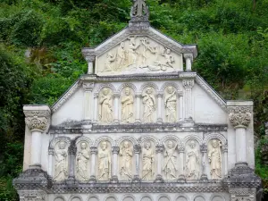 Santuario di Bétharram - Santuario di Nostra Signora di Bétharram - Calvario Bétharram: Stazione della Croce - dettaglio sculture