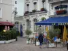 São Malo - Cidade fechada: terraço restaurante e edifícios da cidade de corsário Malouine
