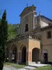 Saorge - Saorge Klooster (voormalige Franciscaner klooster): Kerk van Onze Lieve Vrouw van Wonderen en de veranda