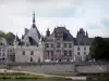 Saumur - Hotel de Ville (Stadhuis) en de rivier de Loire