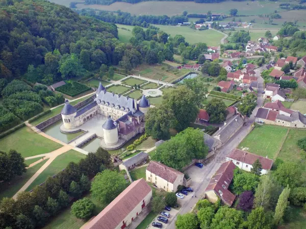 Das Schloss Bussy-Rabutin - Führer für Tourismus, Urlaub & Wochenenden in der Côte-d'Or