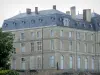 Schloss von Sablé-sur-Sarthe - Fassade des Schlosses von Sablé im klassischen Stil