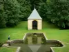 Site abbatial d'Élan - Chapelle Saint-Roger, bassin et verdure