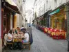 Strasse Mouffetard - Blick auf die Restaurant-Terrassen der Strasse Pot-de-Fer