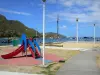 The Saintes - Playground à beira mar