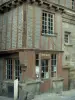 Thouars - Haus der Künstler - Altes Fachwerkhaus des Platzes Saint-Médard