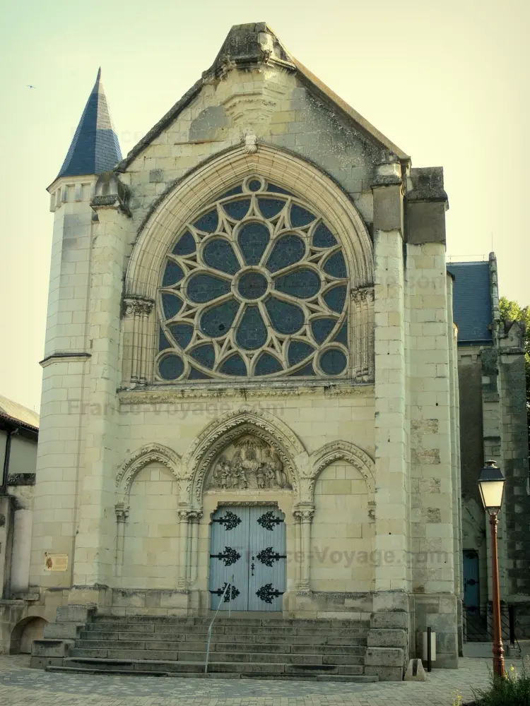 Photos Thouars Guide Tourisme & Vacances