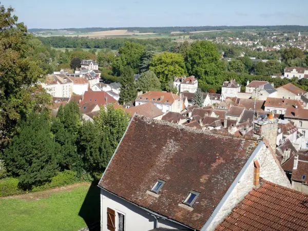 Tonnerre - Guía turismo, vacaciones y fines de semana en Yonne