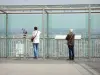 Torre Montparnasse - Vista del capitale dalla terrazza panoramica con tavoli di orientamento e telescopi