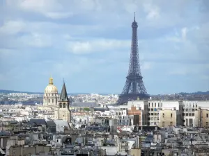 Tour Eiffel - Vue sur Paris et la tour Eiffel depuis les tours de la cathédrale Notre-Dame