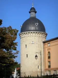 Trévoux - Hospital tower (Alincola tower)