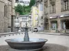 Tule - Fonte da Gambetta Square e fachadas da cidade velha