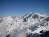 Val Thorens - Uitzicht op de 3 Vallees skigebied en de toppen van besneeuwde bergen (sneeuw)