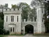 Veauce - Gatehouse of the Veauce castle