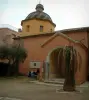 Vence - The chapel of the Penitent-white and its square