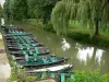 Venise verte du Marais poitevin - Embarcadère pour une promenade en barque dans le marais mouillé ; à Arçais