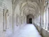Verdun - Kloostergalerij van de Notre-Dame-kathedraal