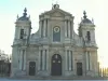 Versalhes - Fachada da Catedral de Saint-Louis