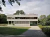Villa Savoye - Fachada de la villa, obra de Le Corbusier
