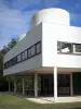 Villa Savoye - Zancos de la villa de Le Corbusier