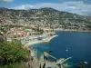 Villefranche-sur-Mer - Villefranche-sur-Mer de haven, de haven en de bergen boven alle