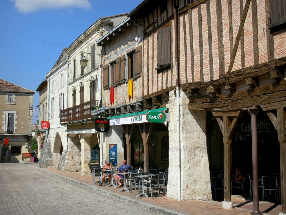 Photos Villeréal Guide Tourisme & Vacances