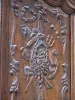 Viviers - Détail de la porte sculptée de l'hôtel de Tourville