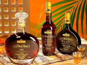 グアドループ産 ラム Rhum DELISLE 推定1960-70年代 高評価なギフト グアドループ産 ラム Rhum DELISLE 推定1960-70