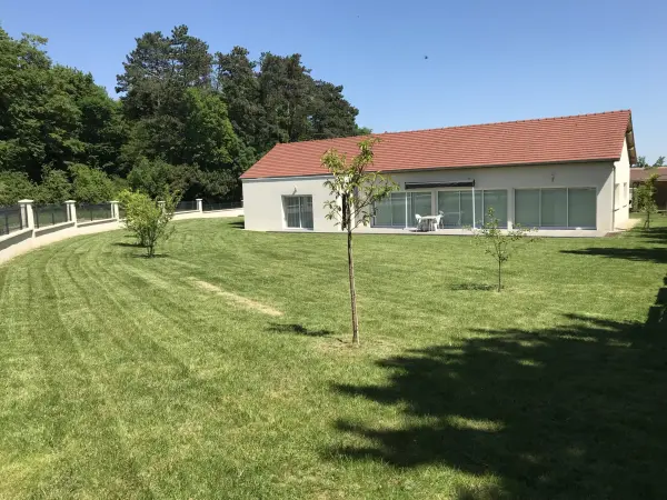 オーメスヴィラ - 民宿 - ヴァカンスと週末のRouilly-Saint-Loup