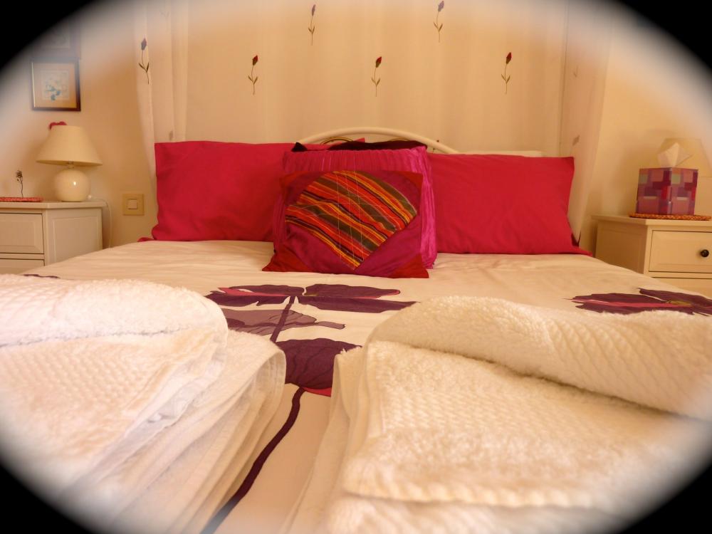 Das B & B Anglades - Red opal