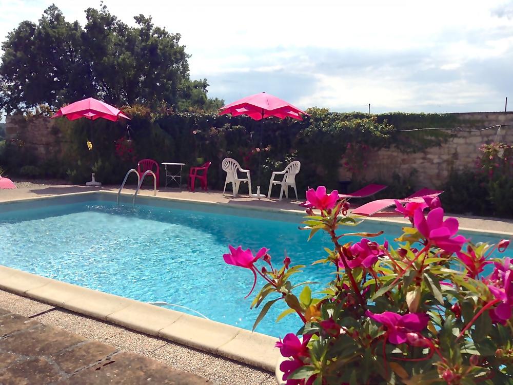 Das B & B Anglades - Der Pool - ruhig und schön