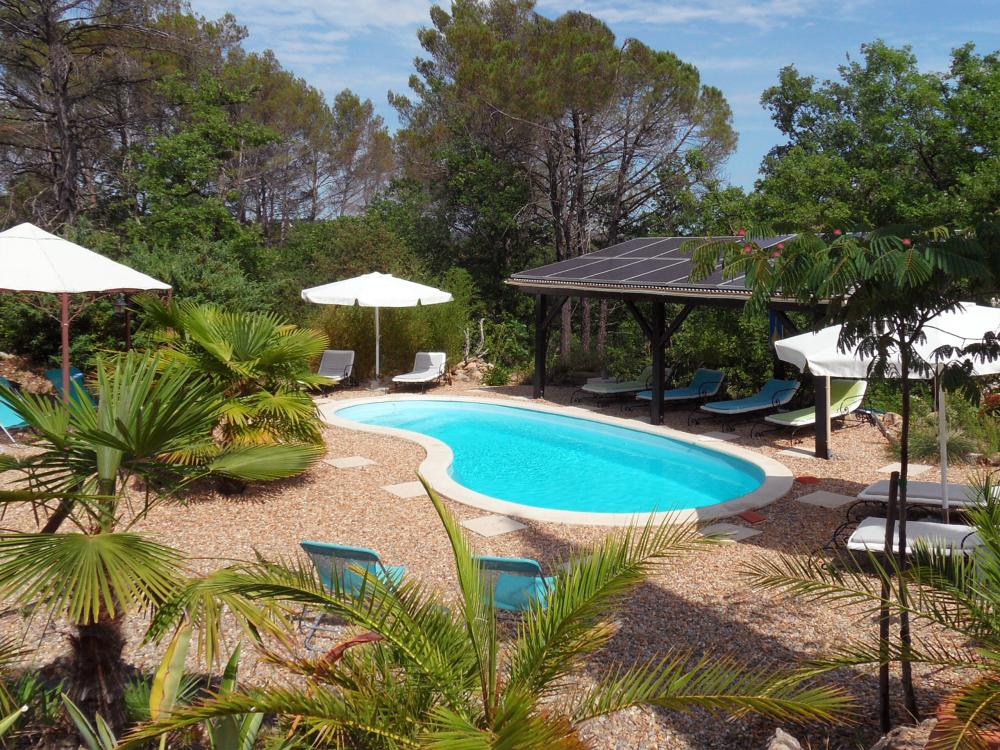 La Bastide des Templiers - Gästehaus - 4 x 8 Meter Swimmingpool mit Panoramablick auf die Ortschaft Bras (Gemeinschaftsbereich)