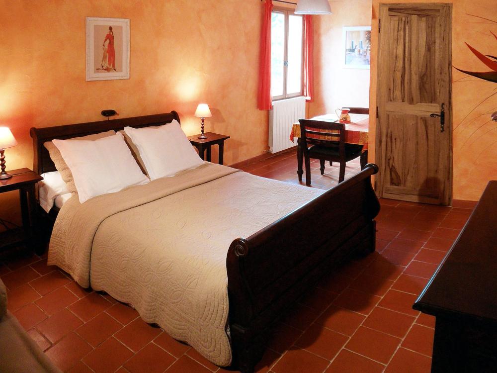 La Bastide des Templiers - Gästehaus - Gästezimmer "Oiseau de Paradis"