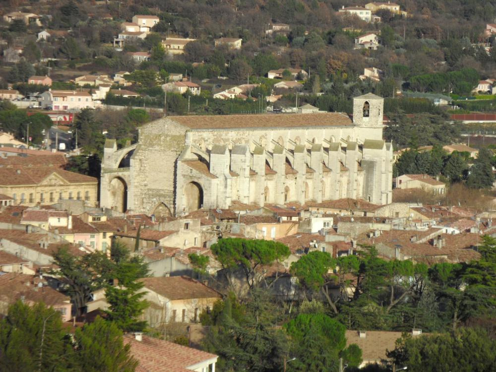 La Bastide des Templiers - Gästehaus - Die berühmte Basilika im nahe gelegenen Städtchen Saint Maximin