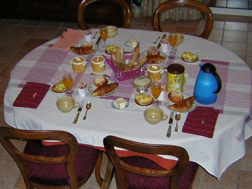 Bed & Breakfast Villa L'Eau Vive - Frühstück