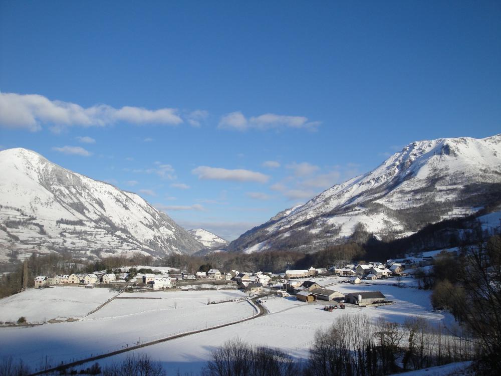 Bellevue accous. Flucht in der liebe - Im Schnee spielen