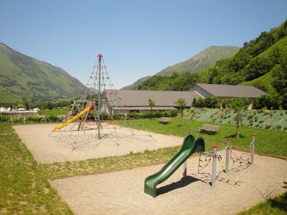 Bellevue accous. Flucht in der liebe - Park hat Spiele Accous + Skate Park