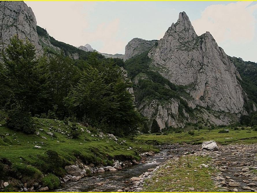 Bellevue accous. Flucht in der liebe - Blick auf das Aspe Valley