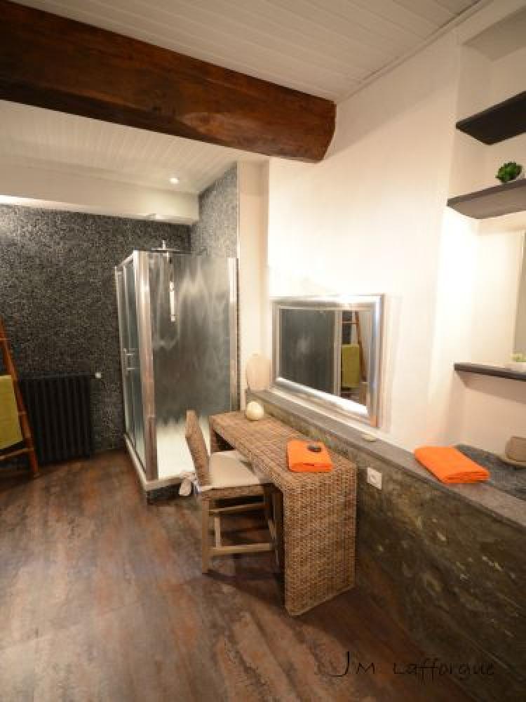 La Bigourd'in - Das Badezimmer " Kendari '