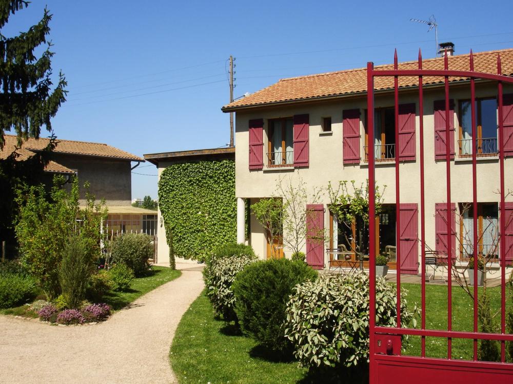 Biscotte B&B - Rusk Gästehaus - Decines Lyon Est